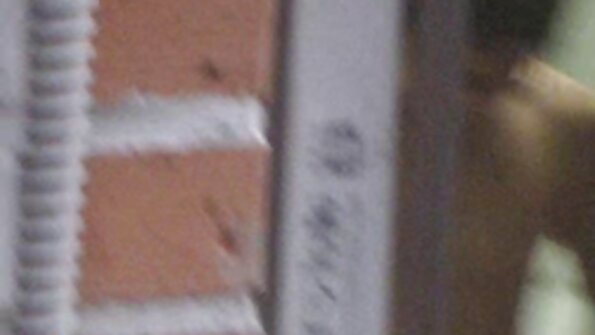 Strümpfe als Mädchen kannten den Charme von Anal- und reife frauen sex tube Doppelpenetration