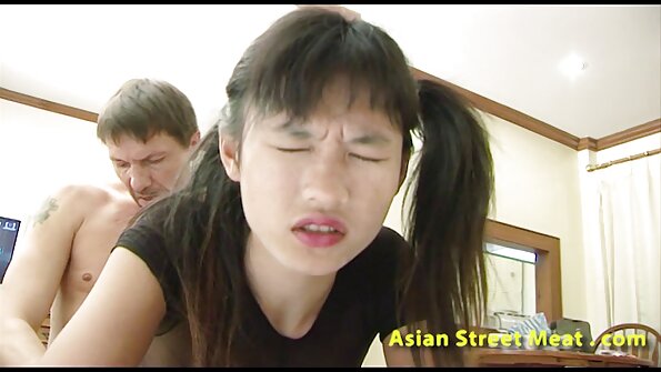 Junger Mann hatte Gruppensex mit erfahrenen Mädchen sex videos mit reifen frauen