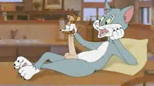 Beschäftigter sex videos mit reifen frauen Kerl fickt seine Freundin im Badezimmer