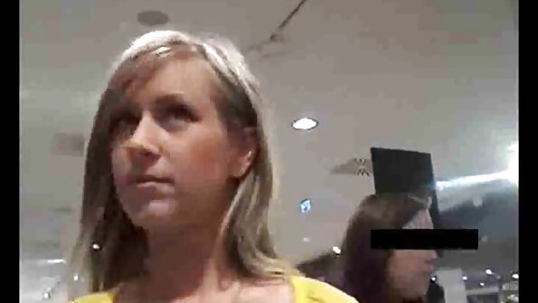 Vollbusige Mutter reife frauen sex video nach dem Duschen erfüllt die Wünsche eines jungen Mannes