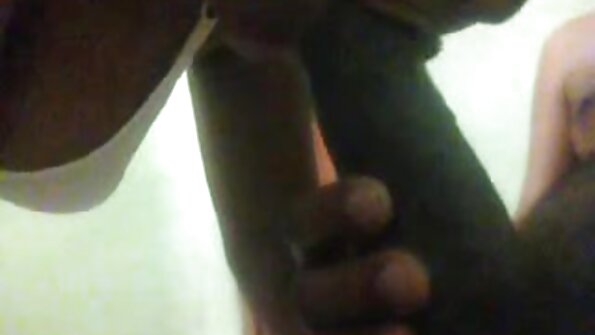 Jungs haben im Urlaub ein schönes Mädchen für sex video reife frauen Gruppensex mit doppelter Penetration großgezogen