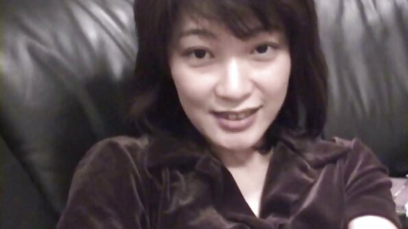 Saftiger Arsch Brünette guter Krebsfick mit einem Kuss reife weiber videos von ihrem Geliebten