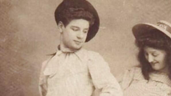 Sex am reife hausfrauen tube Strand mit einer Blondine haben