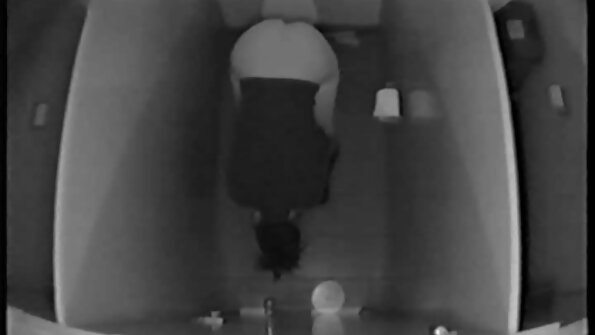 Glatzkopf verbreitet schöne Blondine für job blowjob sex mit reifen frauen video