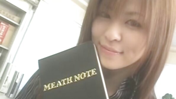 Blondes Teen spreizt ihre reife deutsche tube Hüften, um ihren Geliebten im Schlafzimmer zu schlagen