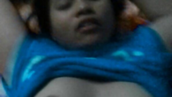 Erfahrener Mann reif gefickt ist verrückt nach Gruppensex mit Schönheiten