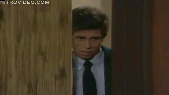 Freund küsste sanft zwei reife frauen gratis video perverse college-Mädchen