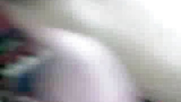 dünnes junges reife xxx Teen bekommt einen tollen Sex von Brünette