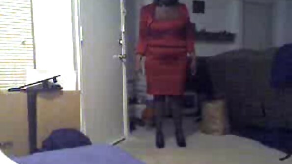 Blondine mit schlanker reife damen tube Figur akzeptiert Sex in der ersten Person