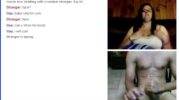 das Küssen des blonden porno video reife frauen Hauses spreizt ihre Hüften für hausgemachte Pornobrillen