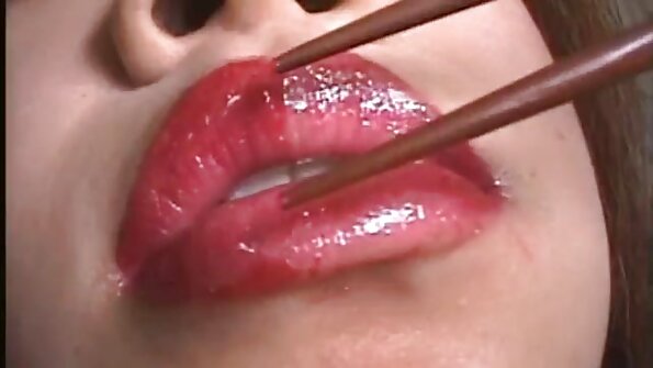 Rasiertes Mulatten-babe bekommt einen video von reifen frauen harten Schwanz hausgemachtes Kochen