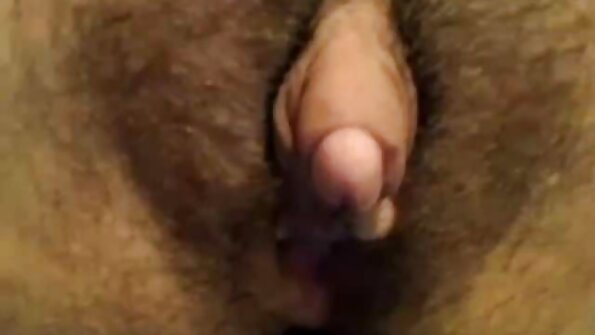 Skandinavischer Kerl, der Krebs reif gefickt küsst, fickt den ersten Schönheitsstamm