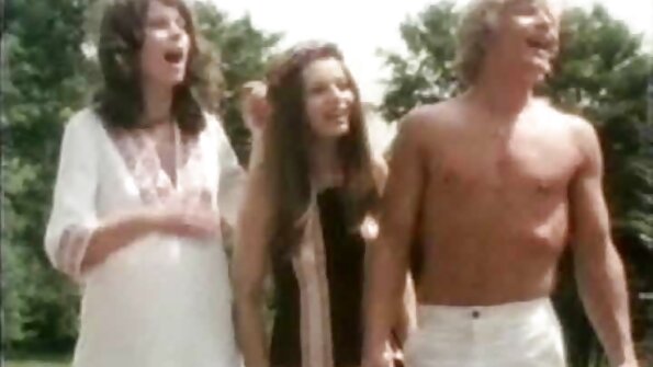 Blondine kam ins Casting-Büro und reife porn hatte Sex mit einem Agenten