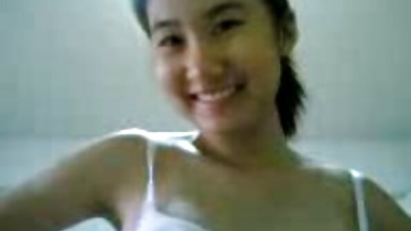 Sinnliche Schönheit macht tiefen sinnlichen blowjob süßer sex video reife frauen schwarzer Kerl