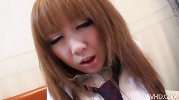 Ein reife titten tube Mädchen mit einem großen Arsch und einem tollen Arschfick mit einem blonden Mädchen